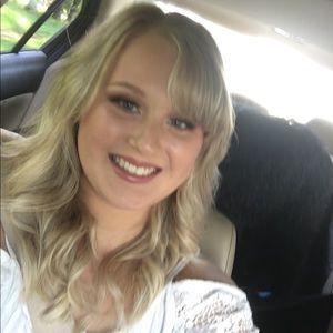 Meet your Posher, Veronica